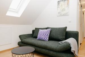 Et opholdsområde på nice2be Violet - Augsburg Zentrum + 78 billeder