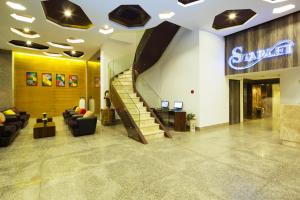 Khu vực sảnh/lễ tân tại Starlet Hotel