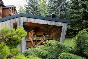 Vrt ispred objekta QC Hotel Monte Bianco