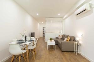 Posezení v ubytování Beach garden apartment