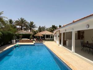 Πισίνα στο ή κοντά στο Villa Adjana Seaside
