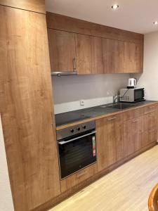Kuchyň nebo kuchyňský kout v ubytování Haus Waldegg 84