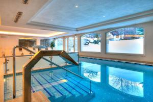 Bassein majutusasutuses Beverly Alps Hotel & Spa või selle lähedal