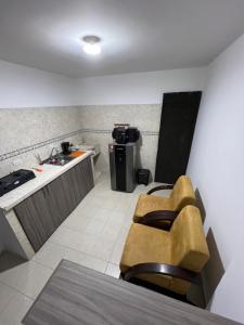 Afbeelding uit fotogalerij van Apartaestudio amoblado - Pasoancho/Sur-Centro/Cali in Cali