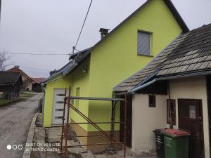 Budynek, w którym mieści się dom wakacyjny