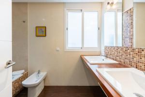 Kúpeľňa v ubytovaní Veoapartment Alhóndiga Segundo