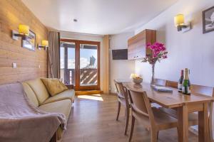 Posezení v ubytování Résidence Les Temples du Soleil - Val Thorens