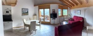 Kuchyň nebo kuchyňský kout v ubytování Residenz Darianne Leukerbad
