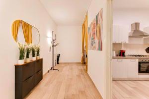 Η κουζίνα ή μικρή κουζίνα στο RELAX - Historic Center with 3 Bedrooms and Free ZTL Pass