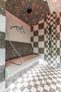 Koupelna v ubytování ApartHotel Tatry de Luxe FizjoMedical & Spa + 37 fotografií