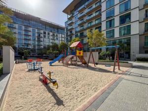 Gallery image of Sobha Hartland - Charming Studio in Meydan in Dubai