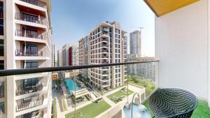 Gallery image of Sobha Hartland - Charming Studio in Meydan in Dubai