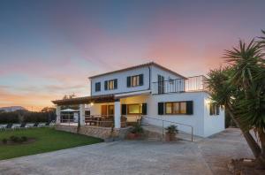 Budova, kde se vila nachází