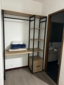 Postel nebo postele na pokoji v ubytování Hotel Gallery By 70