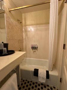 Foto dalla galleria di The Guest House Historic Mansion a Natchez