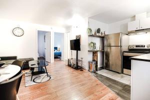 Η κουζίνα ή μικρή κουζίνα στο Charmant appartement de 2 chambres à Griffintown