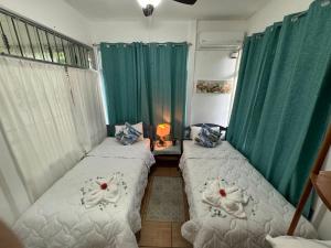 Letto o letti in una camera di Casa Willow Spacious And Relaxing Property