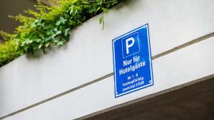 Certifikát, hodnocení, plakát nebo jiný dokument vystavený v ubytování Fontana Hotel Wiesbaden