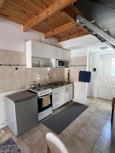 Kuchyň nebo kuchyňský kout v ubytování DUPLEX GRANDE - Zona DIQUE, Ideal Turistas