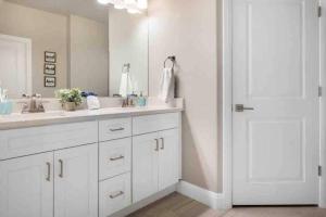 Billede fra billedgalleriet på Pool Lazy River Hot Tub Games Fire Pit 28 Guests i Hurricane + 21 billeder