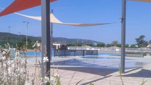 The swimming pool at or close to Camping Riembau