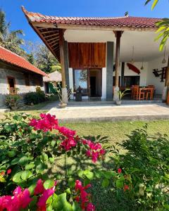Zahrada ubytování Are Guling Beach Bungalows