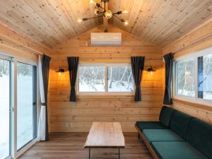 Posezení v ubytování Myoko Onsen cottage Ajisai