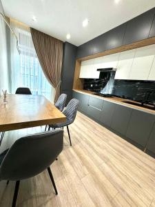 Dapur atau dapur kecil di - Daniels Suite - Luxury - Unique