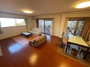 Gallery image of あじろ南熱海が丘貸別荘i-15 in Atami