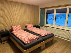 Postel nebo postele na pokoji v ubytování Apartments Carmena