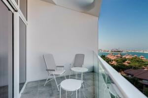 Fotografie z fotogalerie ubytování Luxury Azizi Mina Beachfront Apartments v Dubaji