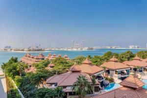 Fotografie z fotogalerie ubytování Luxury Azizi Mina Beachfront Apartments v Dubaji