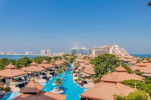 Fotografie z fotogalerie ubytování Luxury Azizi Mina Beachfront Apartments v Dubaji