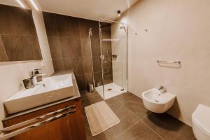 Koupelna v ubytování Kieserhof Apartment Berg + 22 fotografií