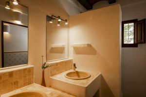 Kúpeľňa v ubytovaní Can Noves - Villa de 5 suites 9 y 31
