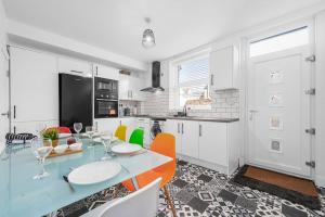 Η κουζίνα ή μικρή κουζίνα στο Modern Home Heart Of Rossendale