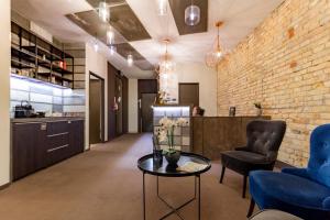Kuchyň nebo kuchyňský kout v ubytování The Loft Budapest