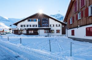 Hotel Falknerei Galina talvel