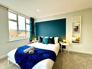 Postel nebo postele na pokoji v ubytování NEW 2 bedroom Bournemouth Ground Floor Easy Access