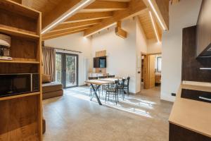 Kuchyň nebo kuchyňský kout v ubytování Residence Piz Aot