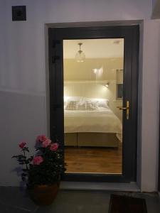 Letto o letti in una camera di The Arch House
