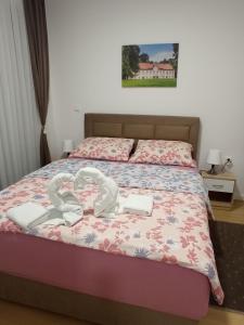 Postel nebo postele na pokoji v ubytování FIOLICA