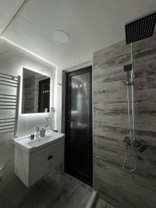 Un baño de Apex Cottages