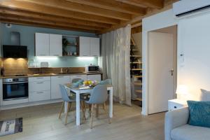 Dapur atau dapur kecil di La Clé des Champs - Terrasse - Clim