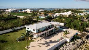 Loodusmaastik villa lähedal