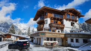 Schickster Sky Lodge v zime