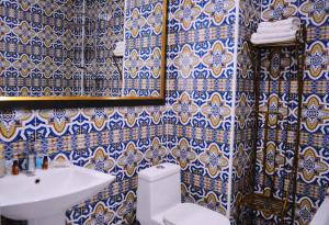 A bathroom at Janashia Boutique Hotels