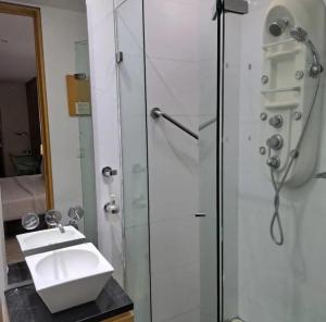 Koupelna v ubytování Hotel Ofis Versalles
