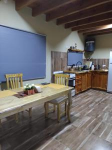 Η κουζίνα ή μικρή κουζίνα στο Alquiler en Villa Yacanto