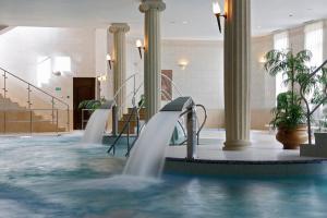 Bazén v ubytovaní Hotel Bristol alebo v jeho blízkosti